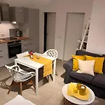 Boutique Am Schillerplatz