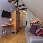 Boutique Am Schillerplatz 3*
