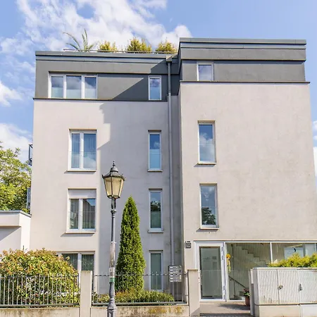 Boutique Am Schillerplatz 3*