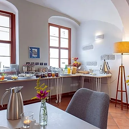 Boutique Am Schillerplatz 3*