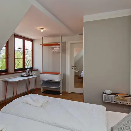 Boutique Am Schillerplatz Hotel