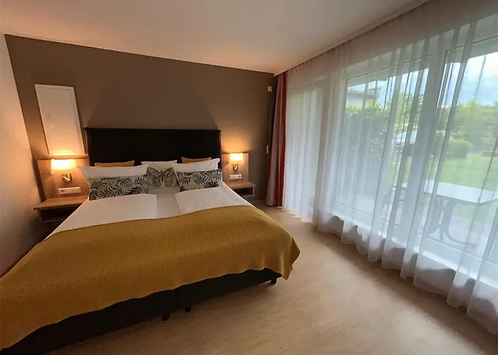 فندق Boutique Am Schillerplatz 3*