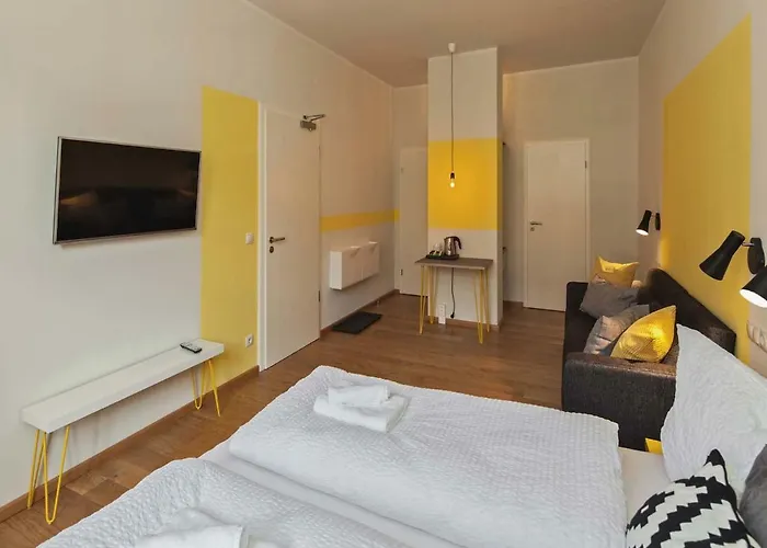 Boutique Am Schillerplatz فندق دريسدن