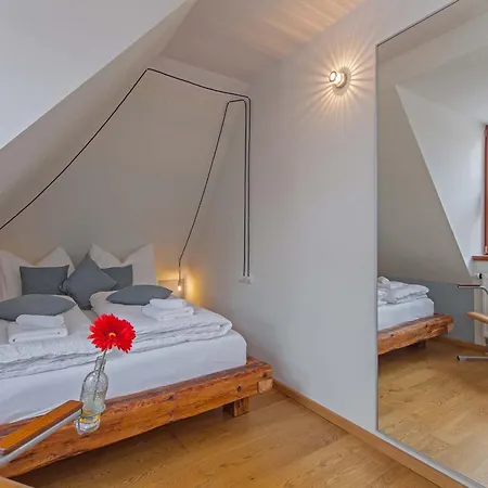 Hotel Boutique Am Schillerplatz 3*