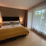 Hotel Boutique Am Schillerplatz 3*